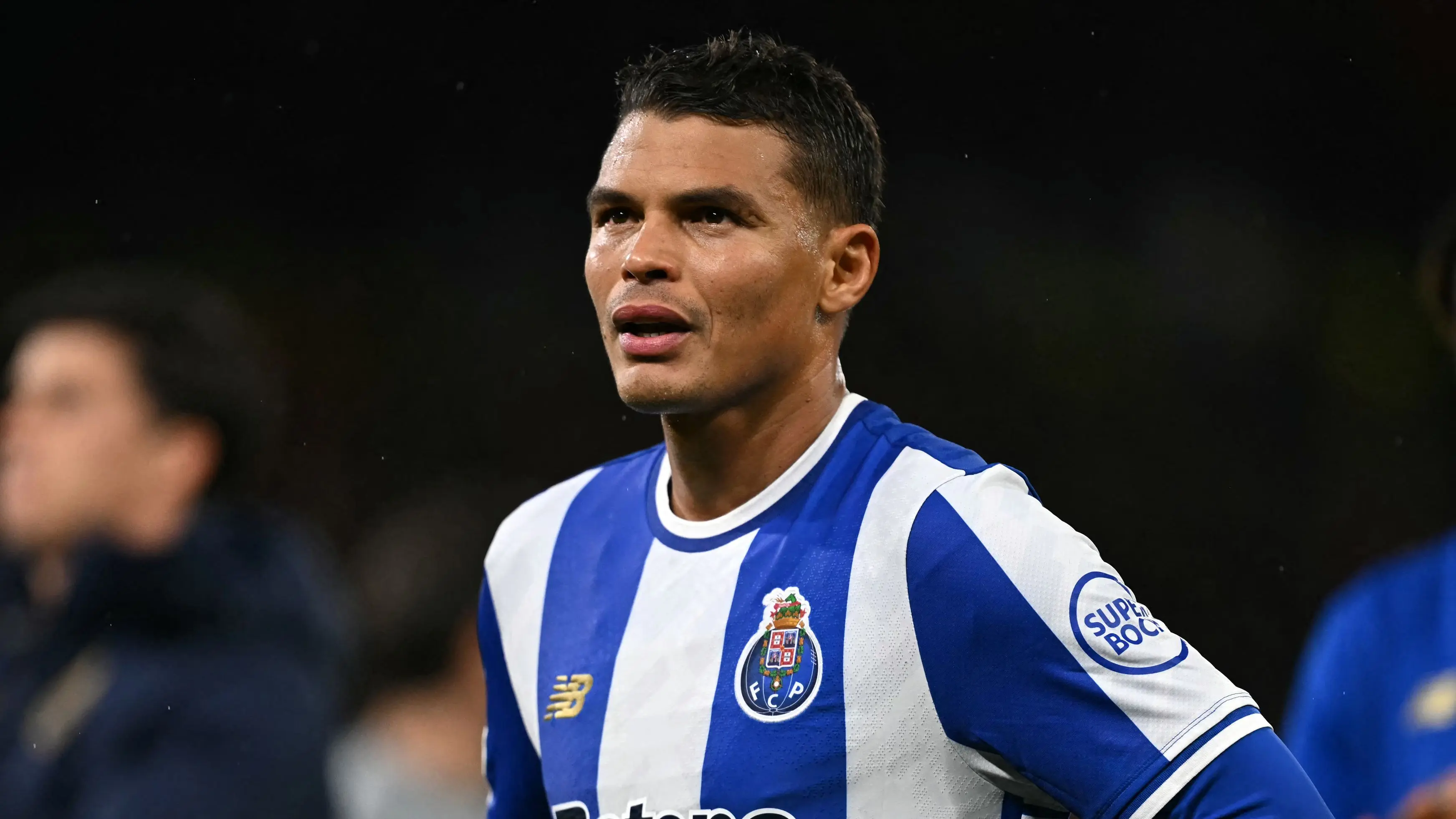 Thiago Silva is back! Ex-Chelsea & PSG defender makes surprise return to former team after Porto exit